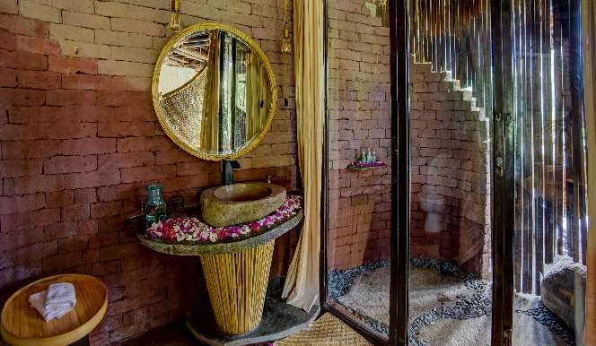 Hotel Bambu Indah 4*